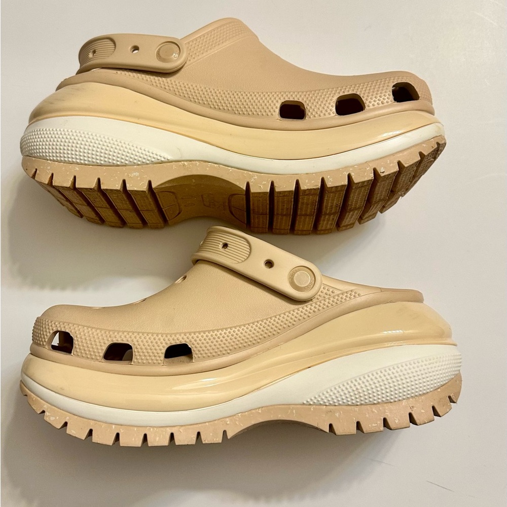Women's Beige Platform Crocs